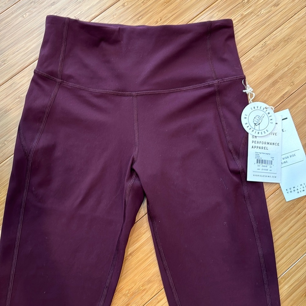 BNWT Vuori XS Cerise Pace High Rise Legging